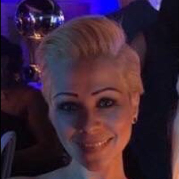 Meet your Posher, Bethza - Picture 2 of 2